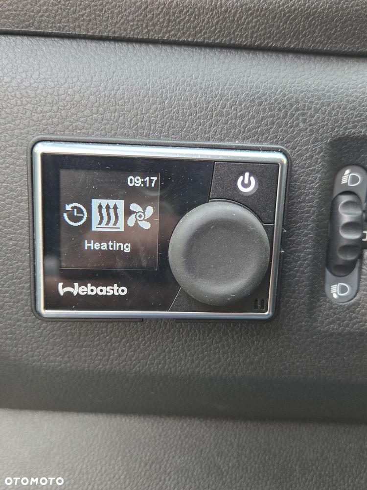 Renault Master Ambulans karetka - 17