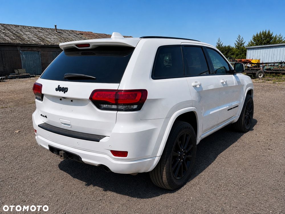 Jeep Grand Cherokee - 5