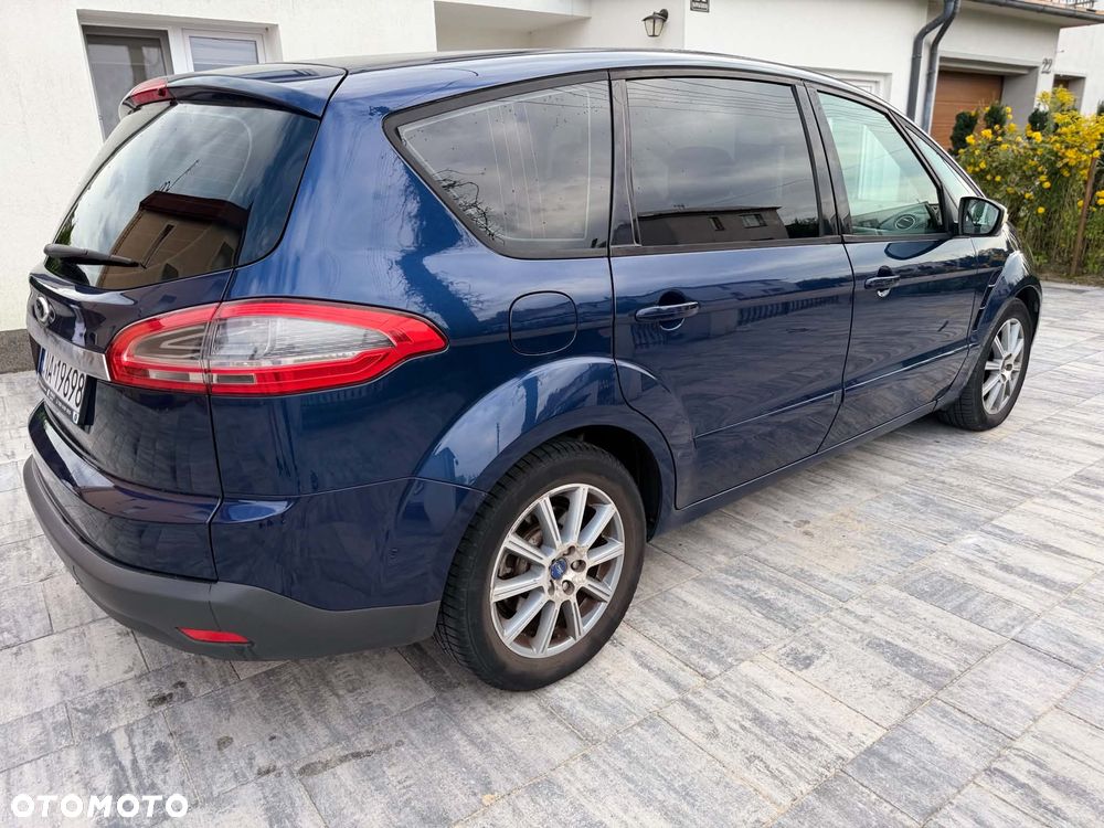 Ford S-Max - 19