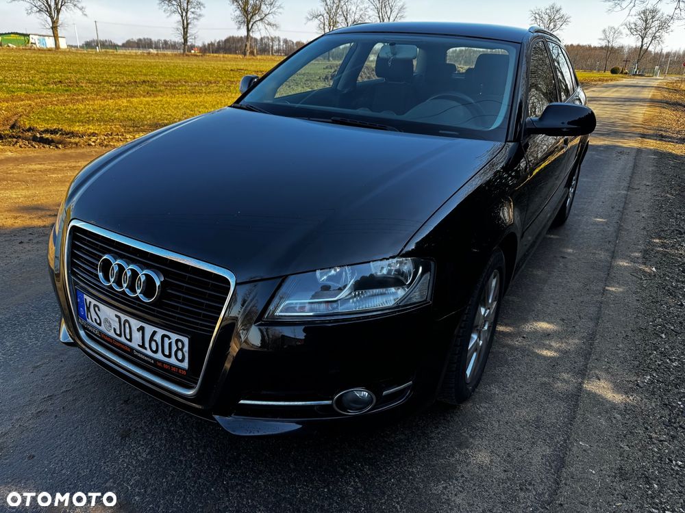 Audi A3 Sportback 1.4 TFSI Attraction - 4