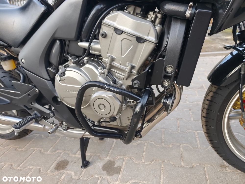 Honda CBF - 11