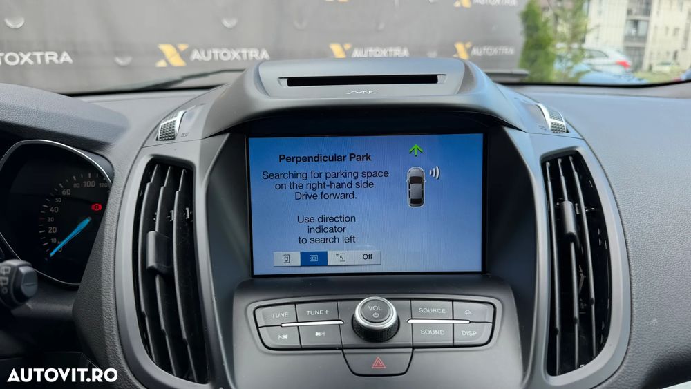 Ford Kuga 1.5 TDCi 2WD ST-Line - 25