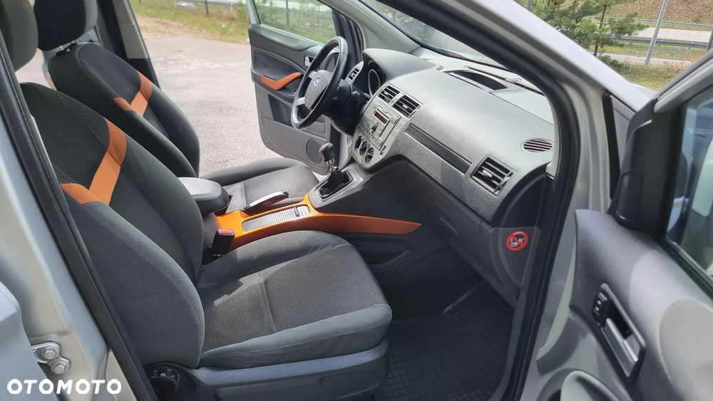 Ford Kuga 2.0 TDCi 2x4 Trend - 20
