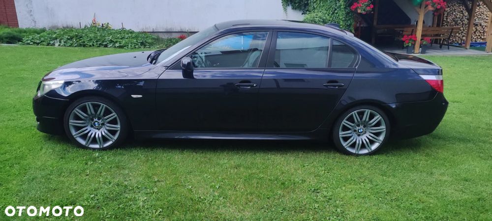 BMW Seria 5 525i - 10