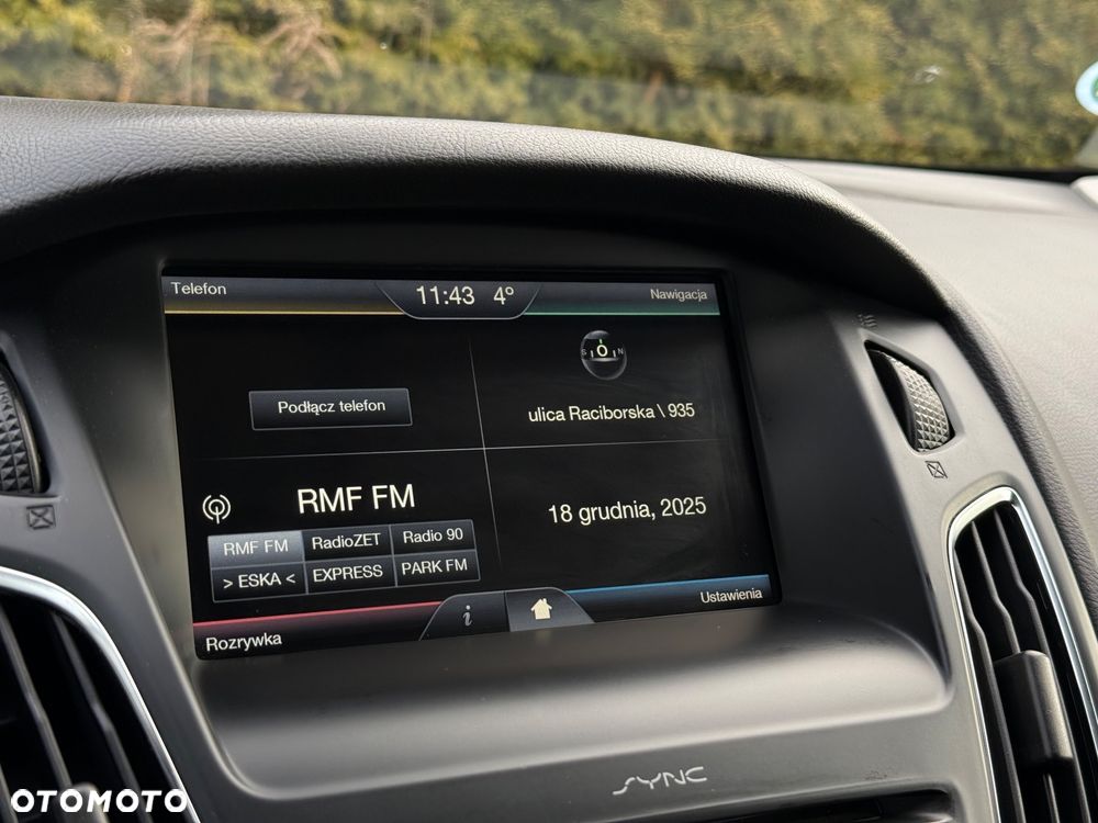 Ford Focus 1.0 EcoBoost Titanium - 19