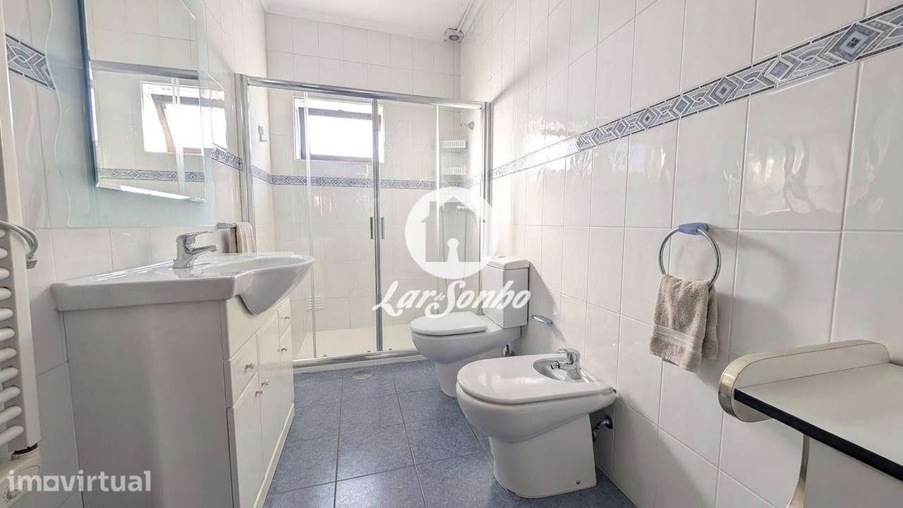 Moradia T4 com Jardim e Garagem Fechada na Póvoa de Varzim - Grande imagem: 5/16