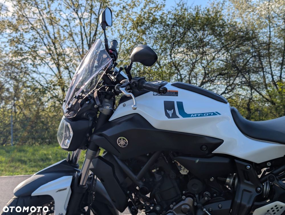 Yamaha MT - 32