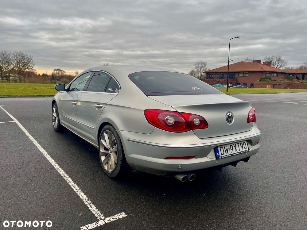 Volkswagen Passat CC 2.0 TDI DSG Exclusive - 8