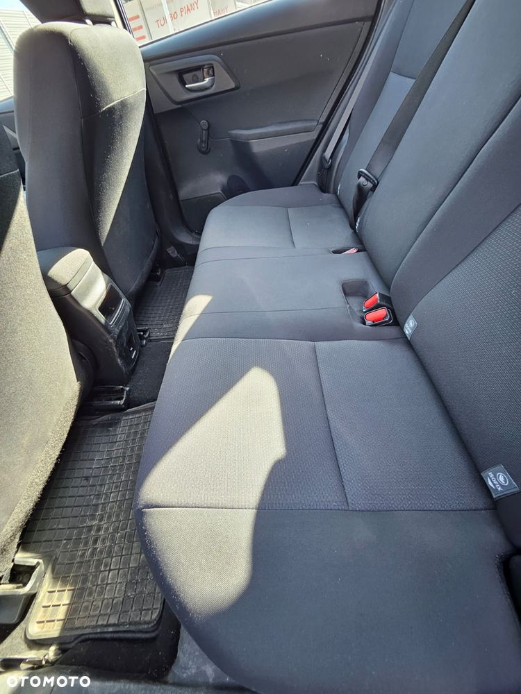 Toyota Auris - 9