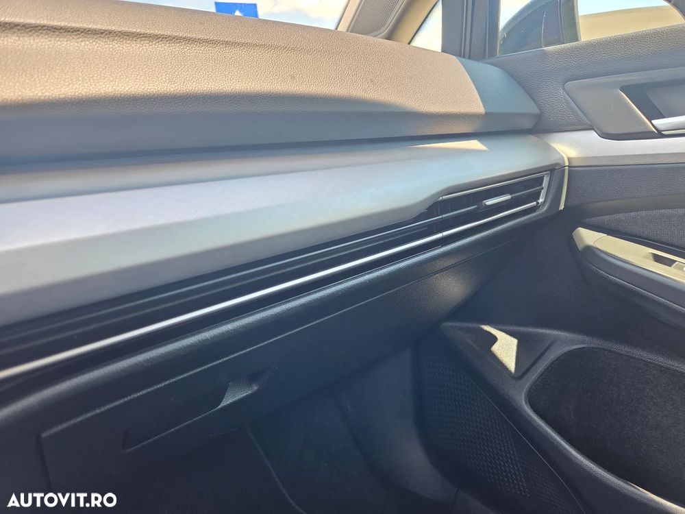 Volkswagen Golf 1.5 eTSI ACT DSG MHEV Life - 23