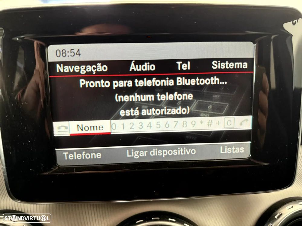 Mercedes-Benz GLA 200 - 32