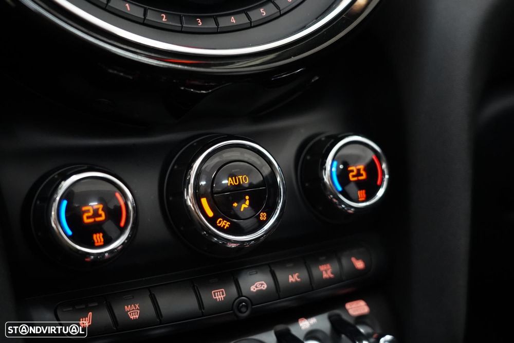 MINI Cabrio Cooper S Auto Desportiva - 19