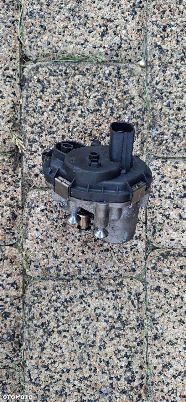 AUDI A4 B9 A5 A6 C8 Q5 II 2.0 TDI nastawnik turbiny 835556-0167 05L253019K - 1