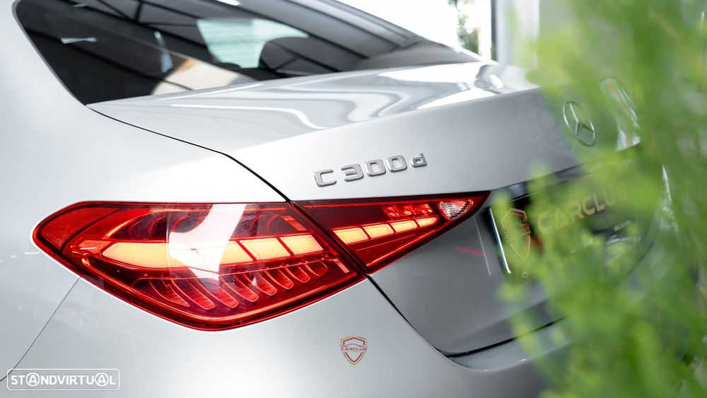 Mercedes-Benz C 300 d AMG Line - 15