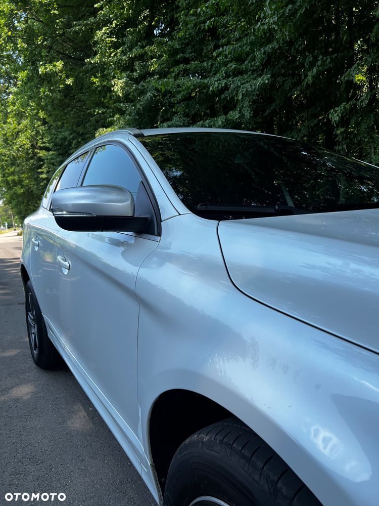 Volvo XC 60 D4 Drive-E R-Design Momentum - 22