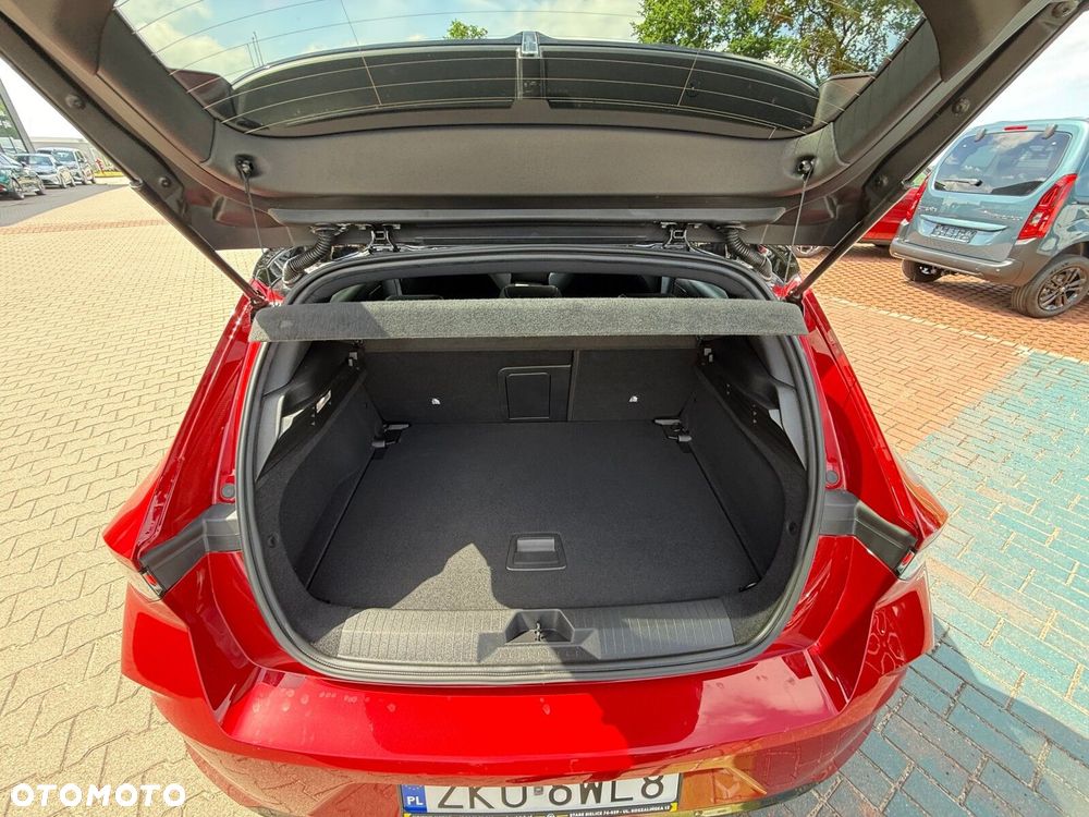 Opel Astra 1.2 T GS Line S&S - 23