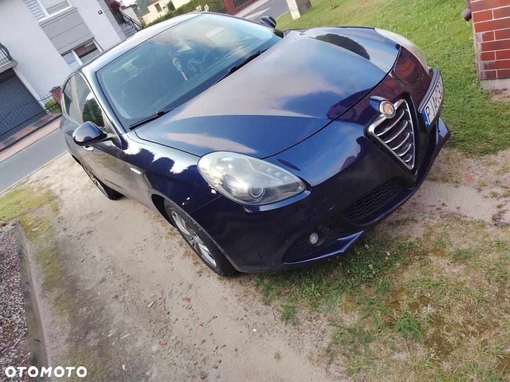 Alfa Romeo Giulietta 1.6 JTDM Distinctive - 1