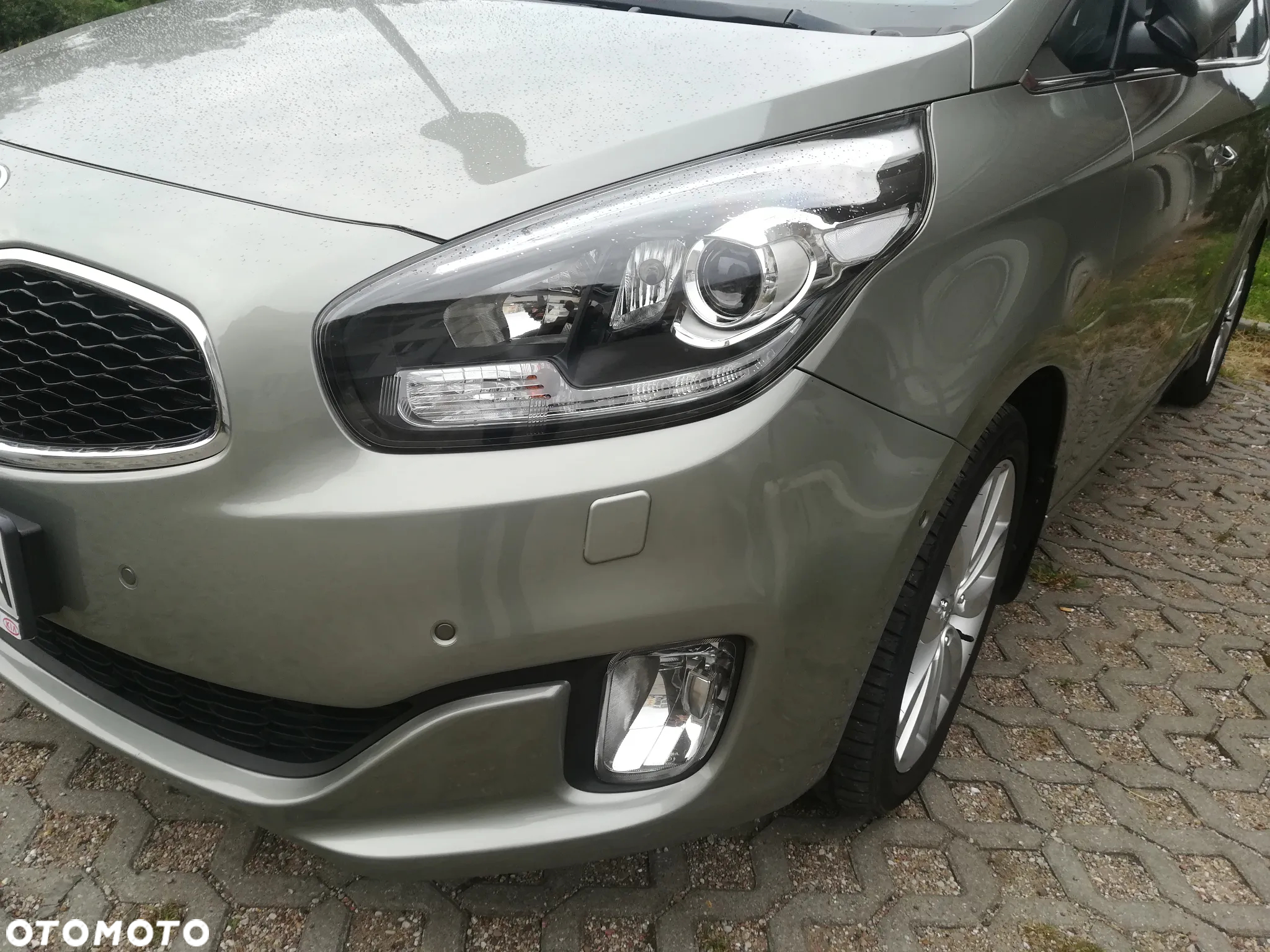 Kia Carens 1.6 GDI L - 3