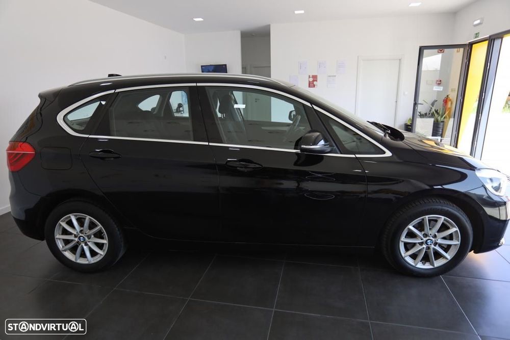 BMW 218 Active Tourer d Advantage - 5