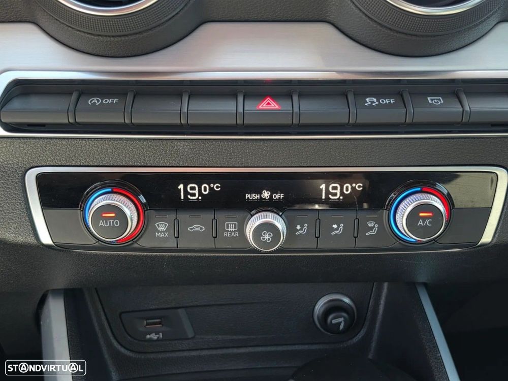 Audi Q2 1.6 TDI Design - 23