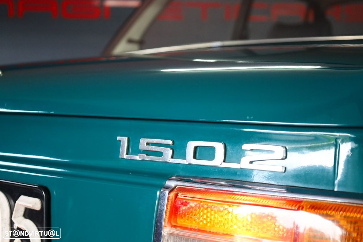 BMW 1502 - 33