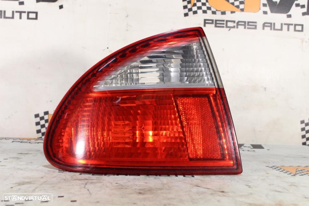 Farolim Esquerdo Seat Leon (1M1)  1M6945111 / 1M6945095a / Chassi Cond - 1