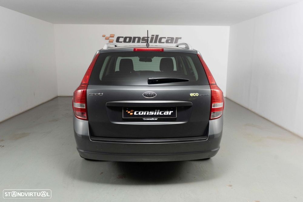 Kia Ceed SW 1.6 CRDi LX ISG - 5