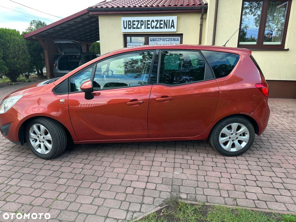 Opel Meriva 1.4 T Cosmo S&S - 13