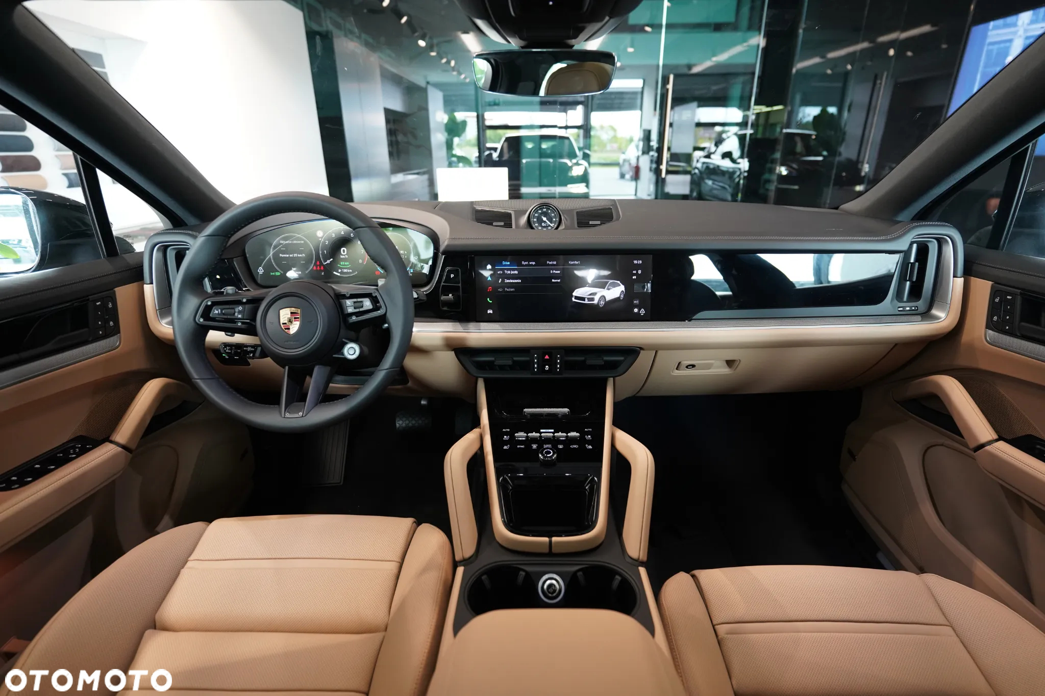 Porsche Cayenne Coupe E-Hybrid PHEV - 10
