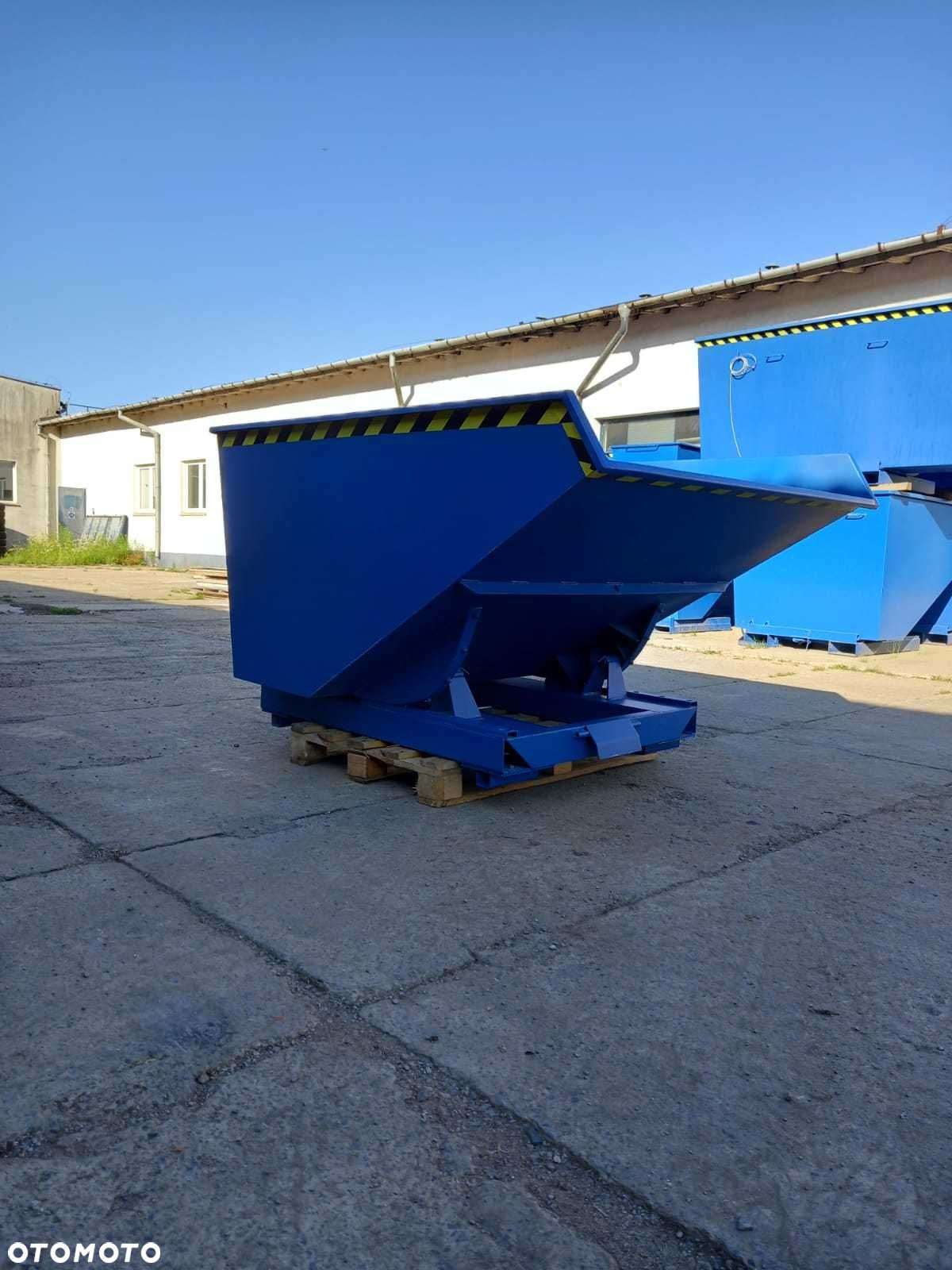 Producent Kontenera TK 2200. Koleba samowyładowcza.Pojemnik metalowy - 5