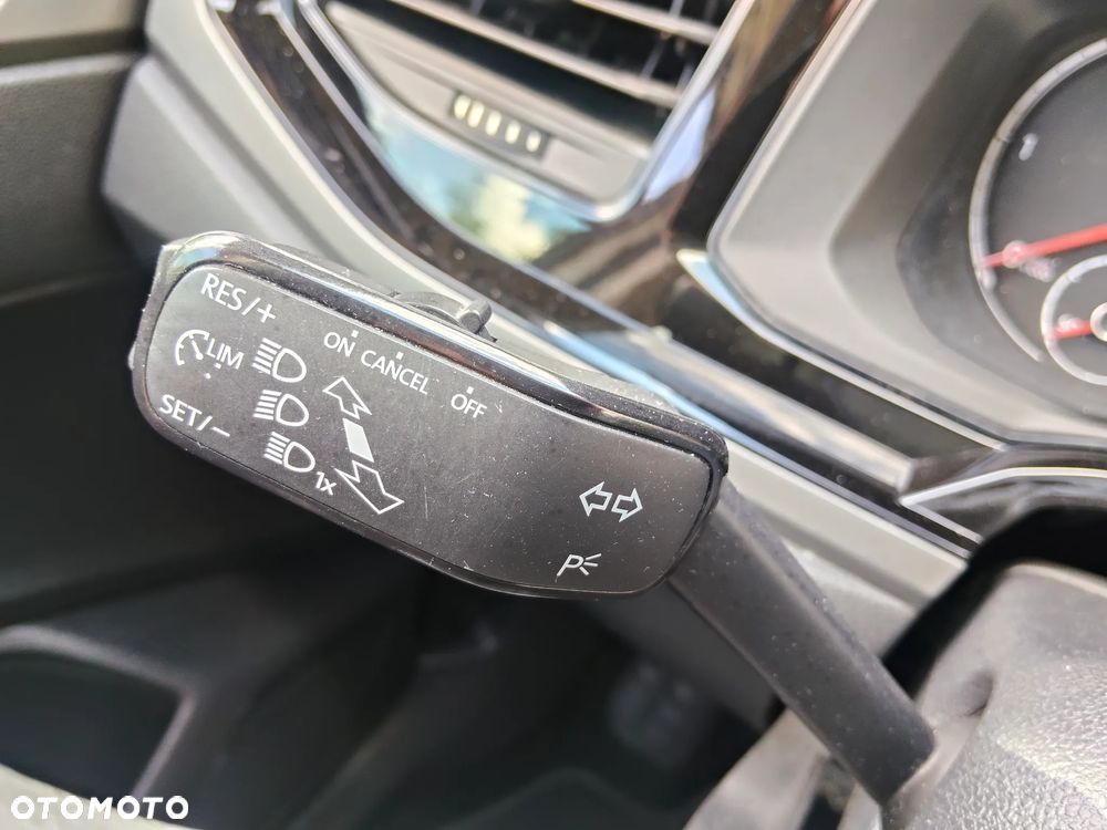Volkswagen Polo 1.6 TDI SCR Highline - 34