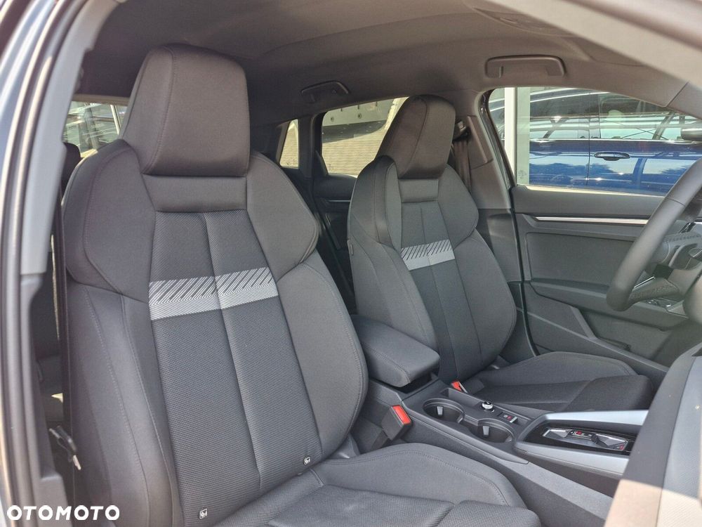 Audi A3 Sportback 35 TFSI mHEV Advanced S tronic - 11