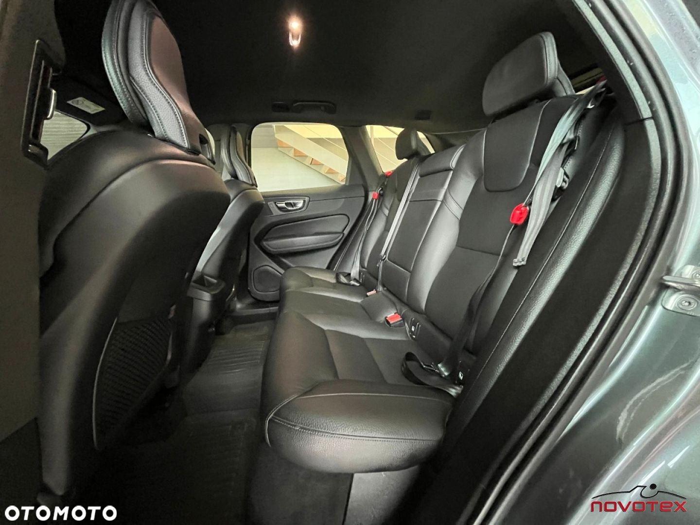 Volvo XC 60 D3 R-Design - 22