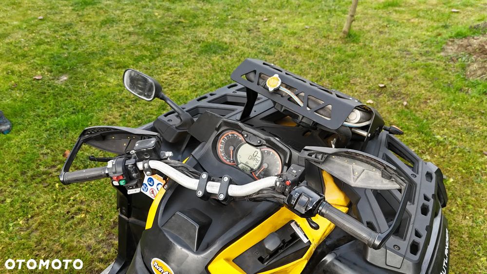 Can-Am Outlander - 17