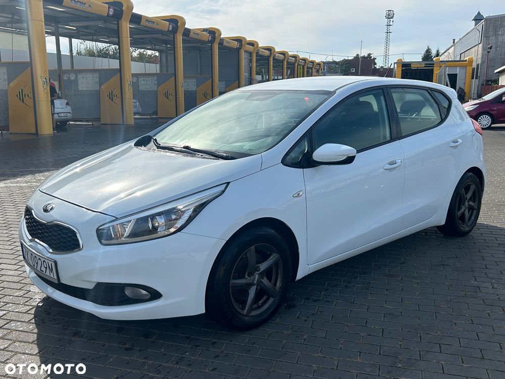 Kia Ceed - 2