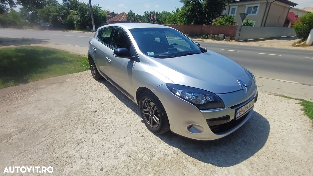 RENAULT Megane 2011 — imagine 3