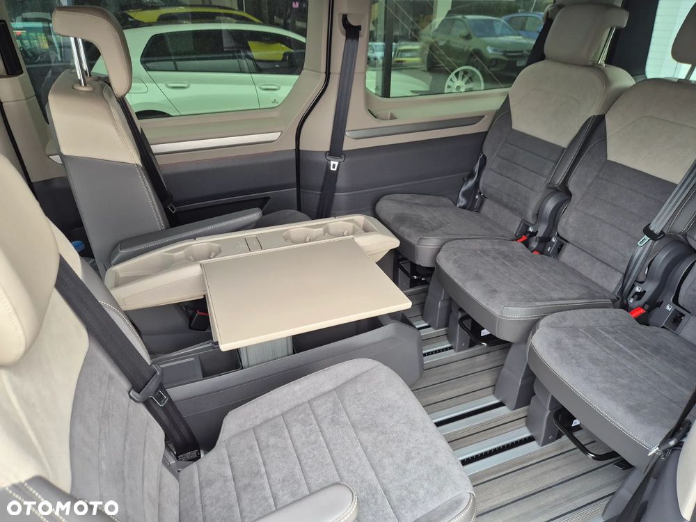 Volkswagen Multivan 1.5 eHybrid PHEV 180kW 4Motion L2 Edition DSG - 13