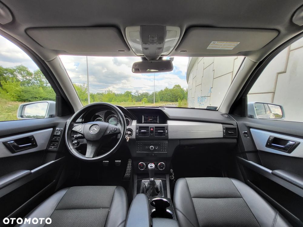 Mercedes-Benz GLK - 15