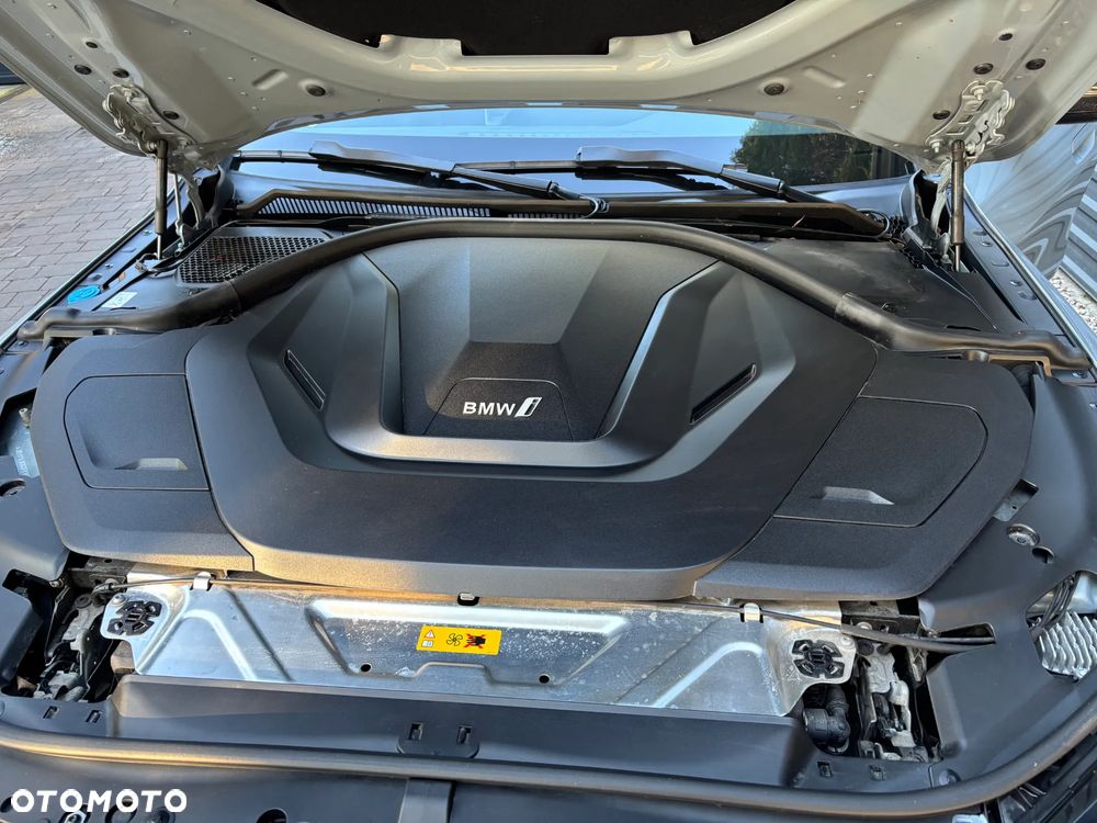 BMW i4 80.7kWh eDrive 40 M Sport - 28