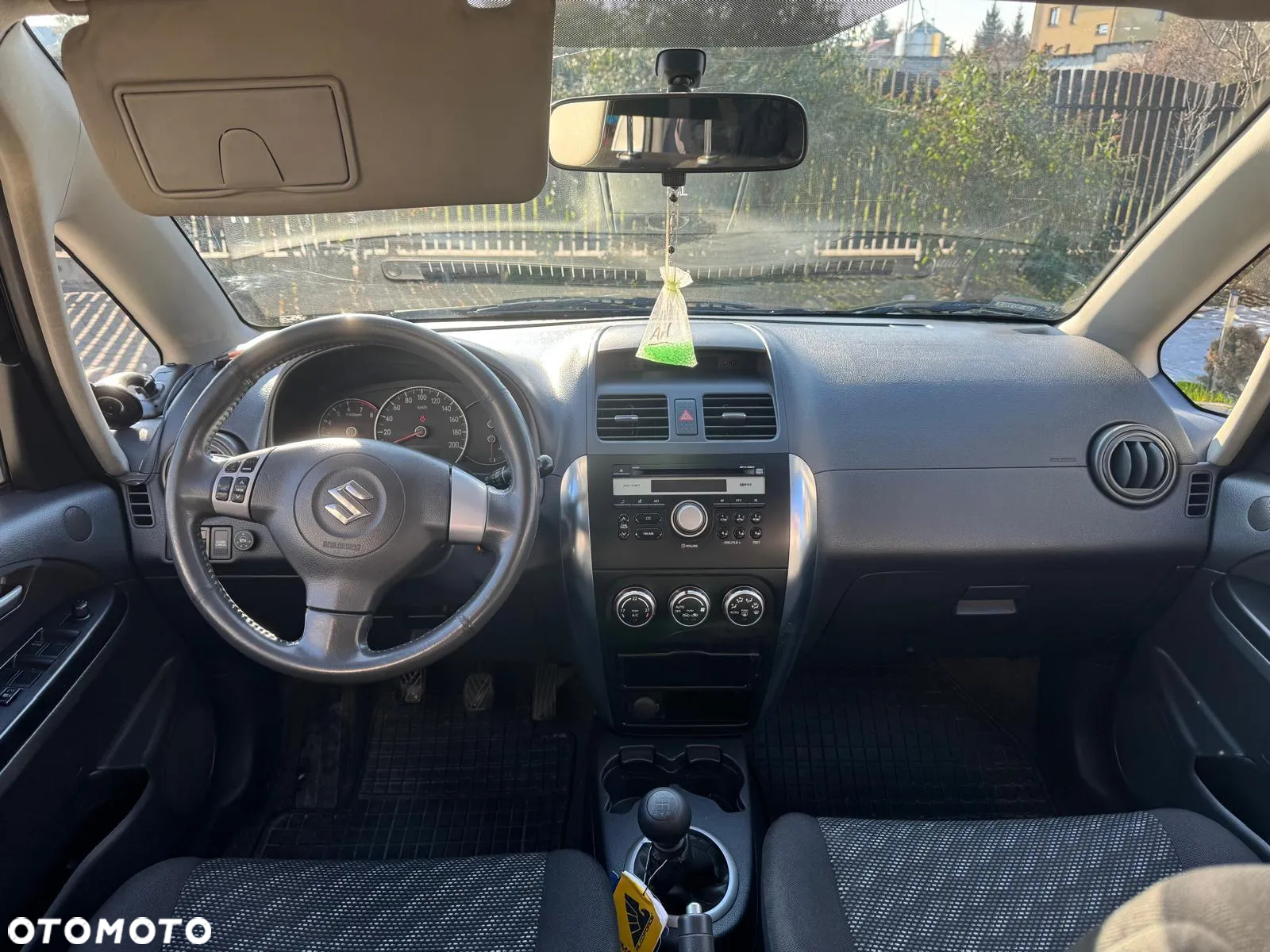 Suzuki SX4 1.6 GS / Premium - 14