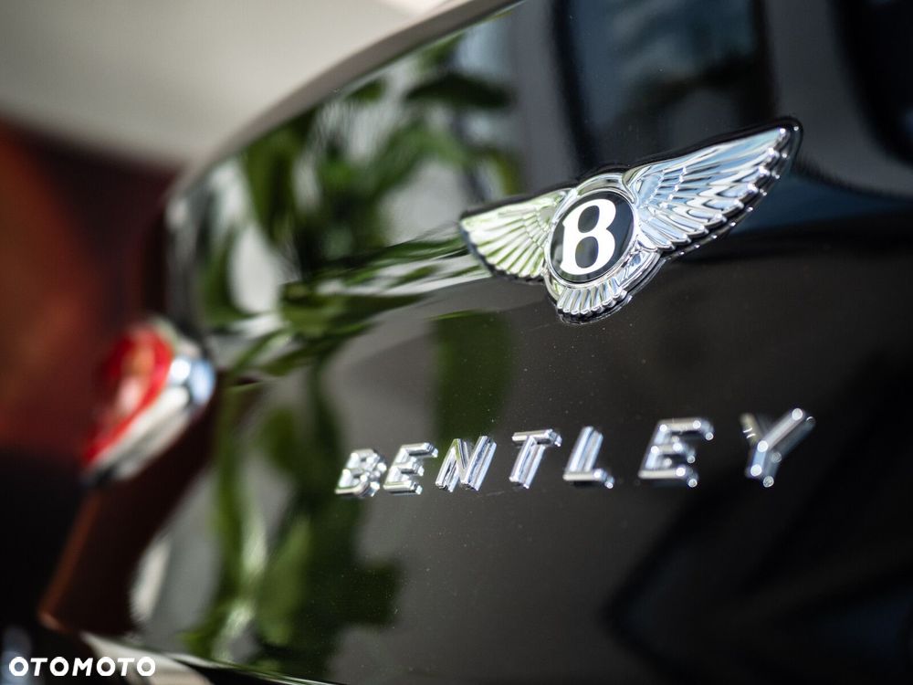 Bentley Bentayga - 41