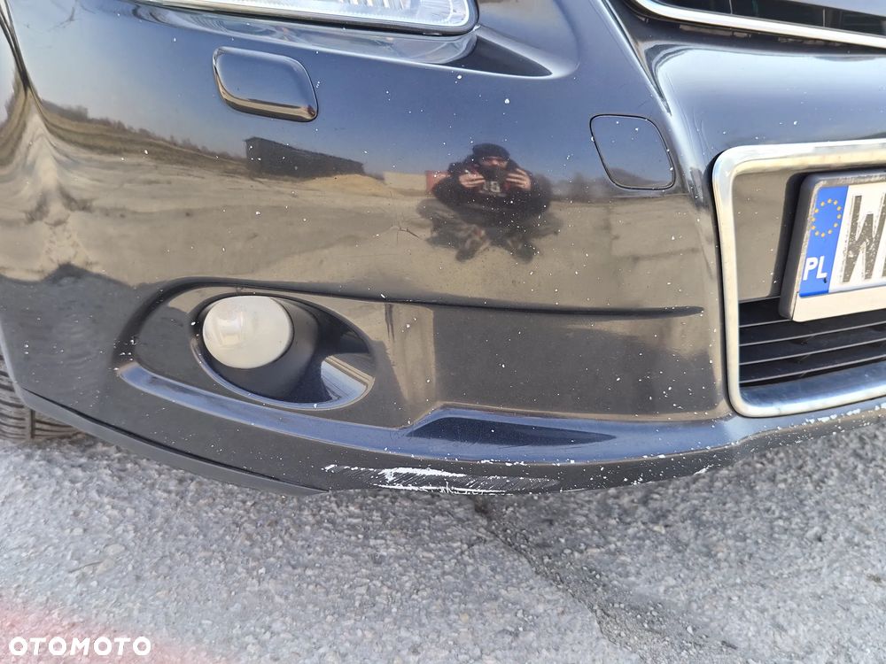 Toyota Avensis 2.0 D-4D - 7