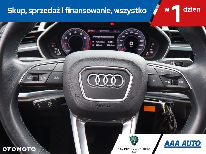 Audi Q3 - 18