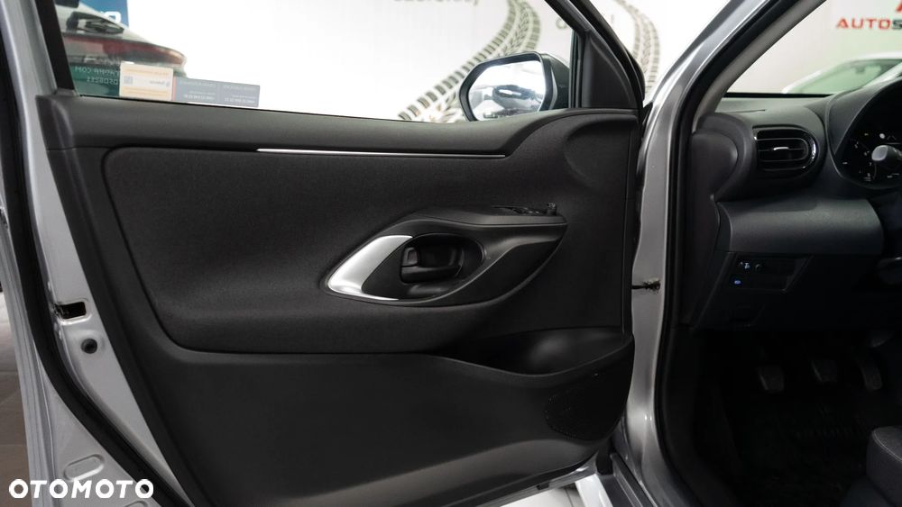 Toyota Yaris 1.0 Comfort - 10