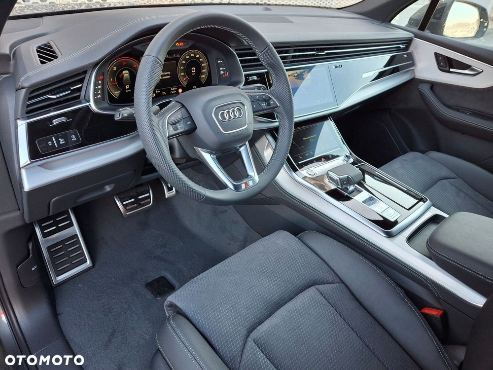 Audi Q7 - 9
