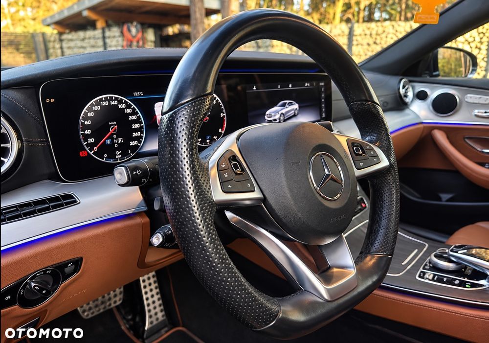 Mercedes-Benz Klasa E 220 d 4-Matic 9G-TRONIC - 9