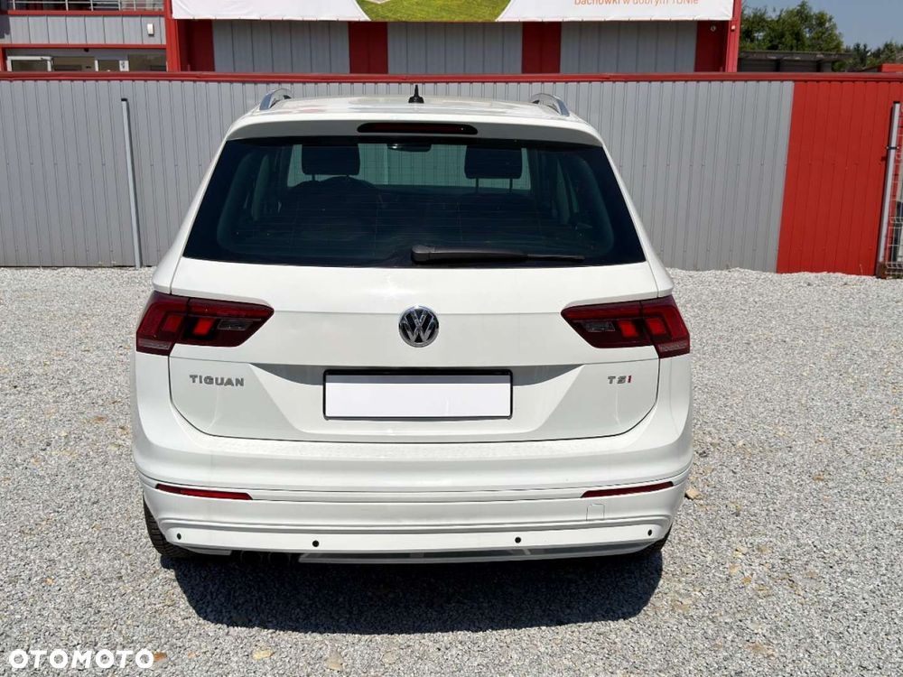 Volkswagen Tiguan - 4