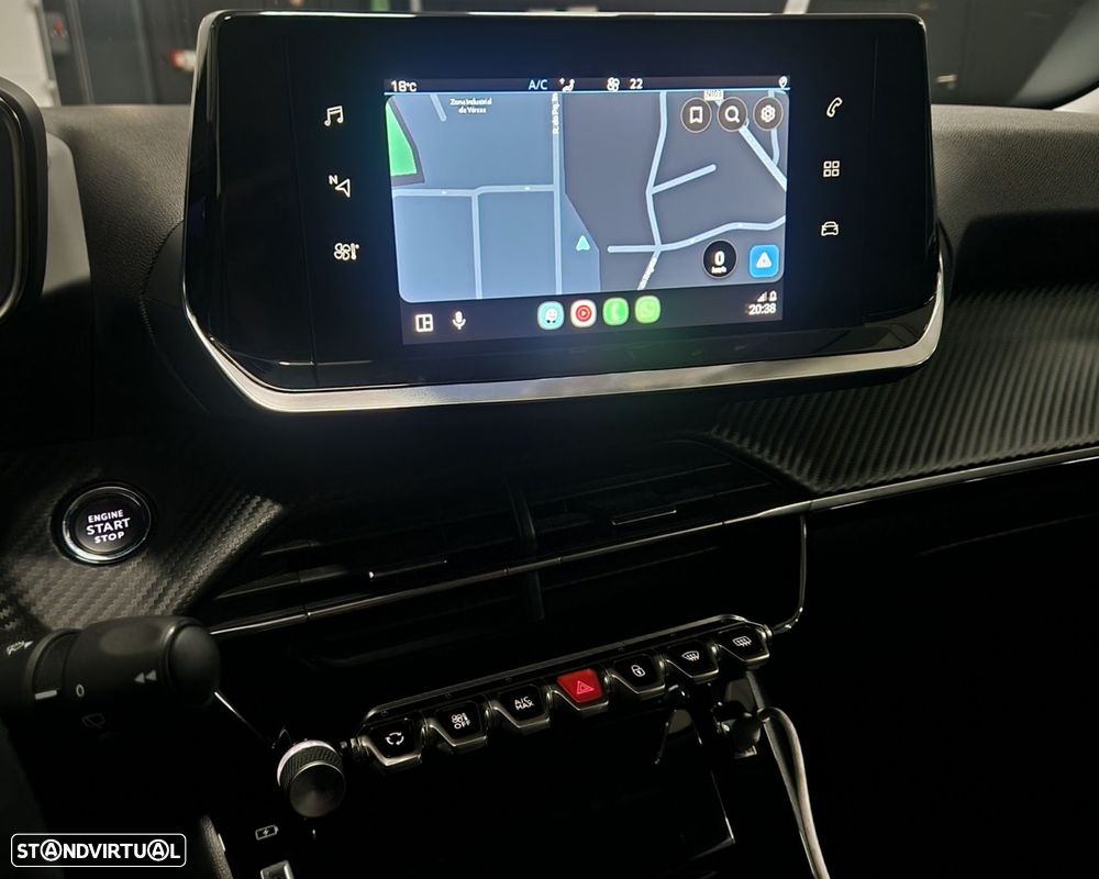 Peugeot 2008 1.5 BlueHDi Allure Pack - 18