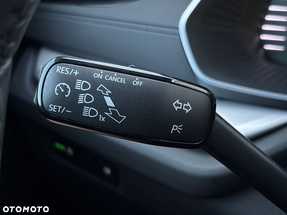 Skoda Octavia 1.5 TSI mHEV Selection DSG - 20