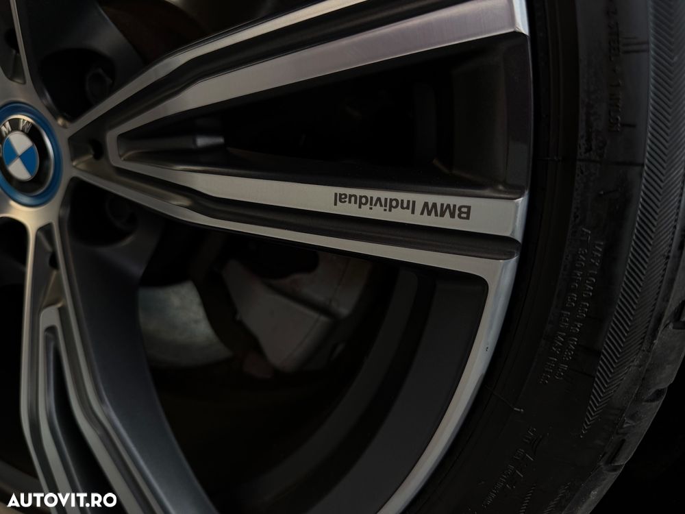 BMW Seria 3 320e Aut. Sport Line - 19